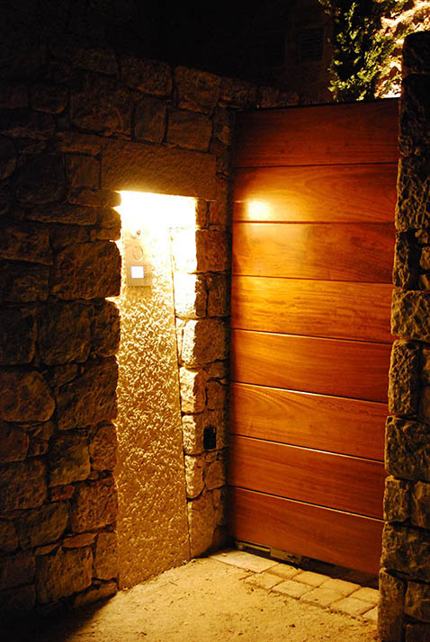 Private Residence in Politeia